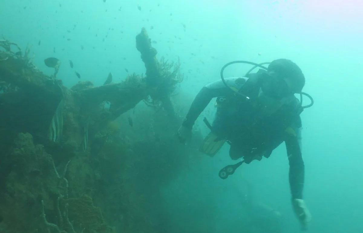 Wreck dive